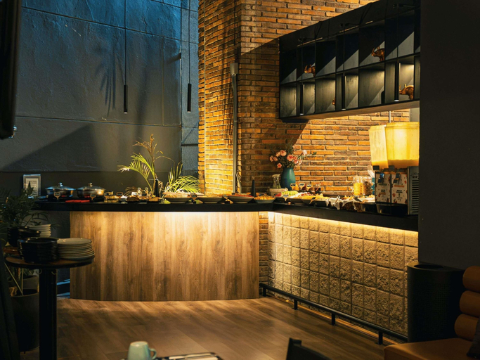 Food & Drinks 5, Tribe Medellín, Medellín