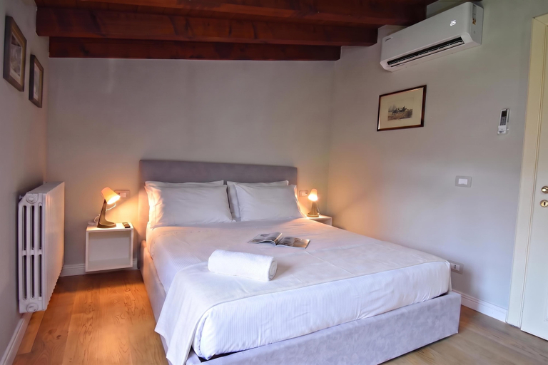 Bedroom 4, Luke Loft Lakeside Charm Central Park, Brescia