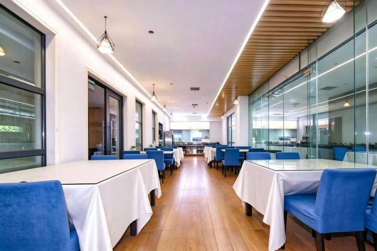 Food & Drinks 5, Very Huating Hotel, Chongqing