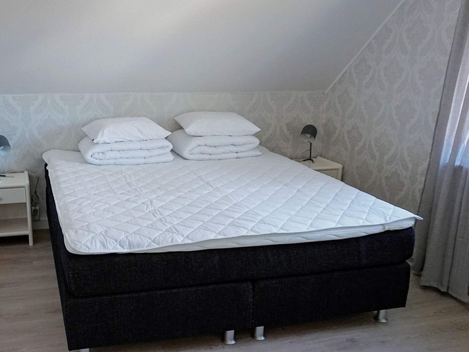 Others 5, 7 Person Holiday Home in Ljung, Herrljunga