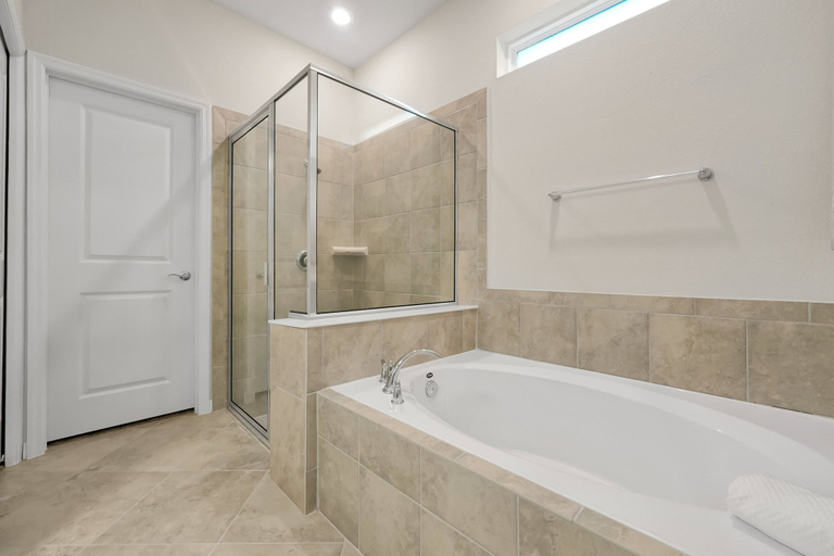 Others 3, Windsor Cay 5BR Pool, Themed Rooms, Lazy River, Lake