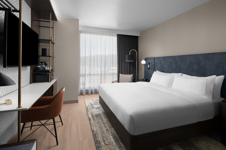 Bedroom 2, Hotel West & Main Conshohocken Philadelphia, Tapestry Collection, Montgomery