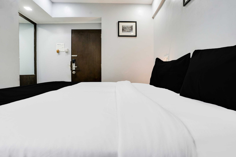 Others 2, Townhouse Andheri Near Mumbai Airport We, Mumbai Suburban