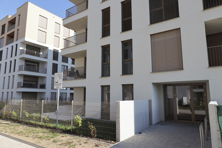 Others 5, Apartment Kern with Indoor Parking, Kranj