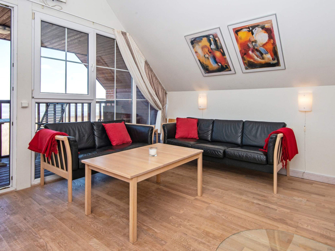 Others 5, 5 Star Holiday Home in Romo, Tønder