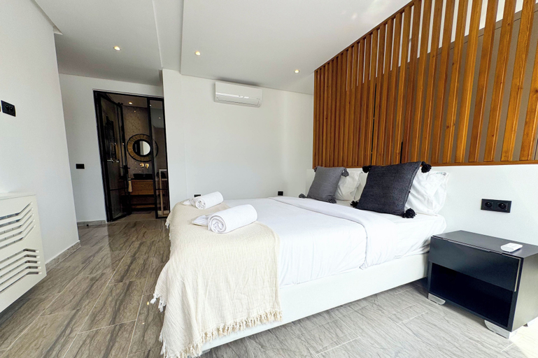 Others 5, The Penthouse Gammarth 360° Sea Views, La Marsa