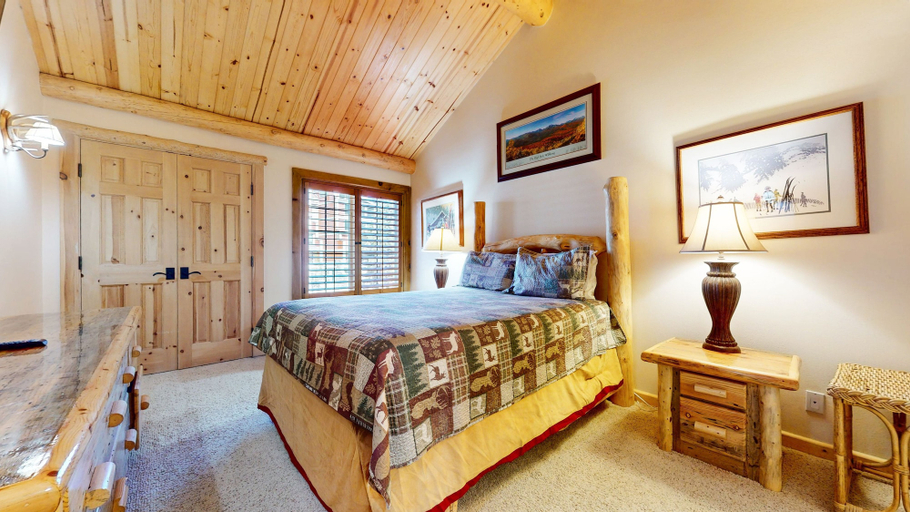 Others 2, Sierra Megeve #29 3 Bedroom Condo, Mono