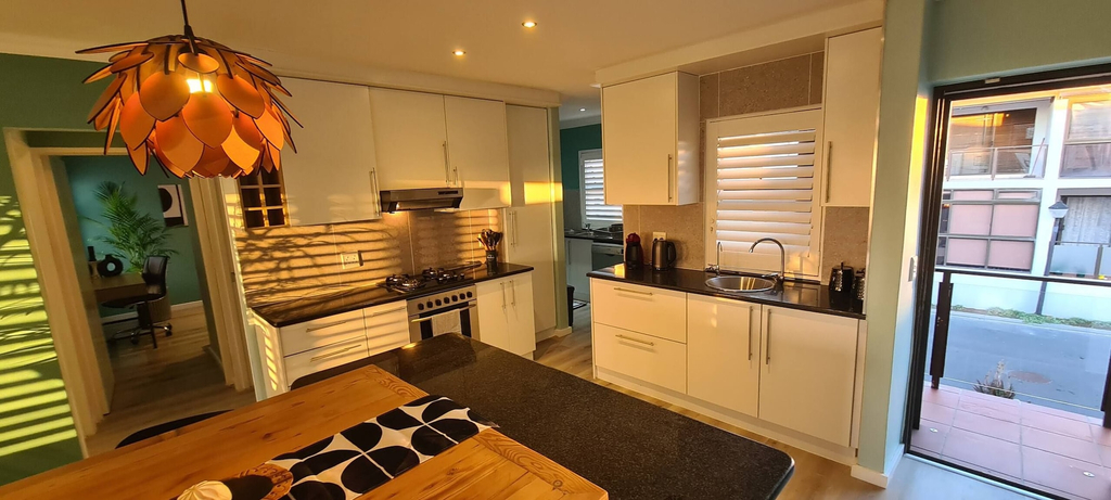 Others 4, Stylish Condo Retreat Near Cape Town Beaches, City of Cape Town