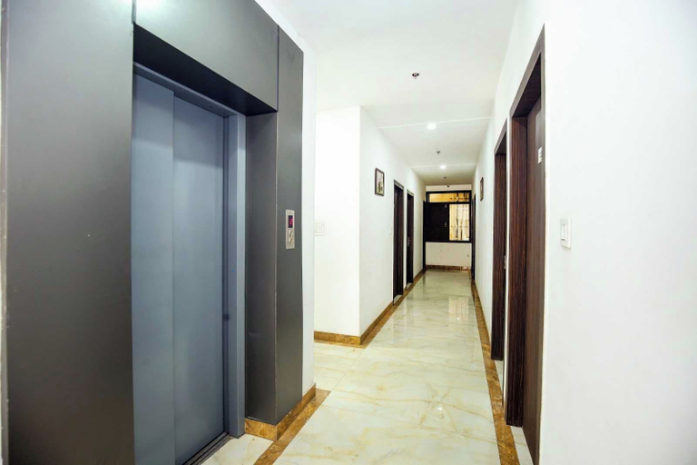 Others 5, Collection O Hotel V5, Amritsar