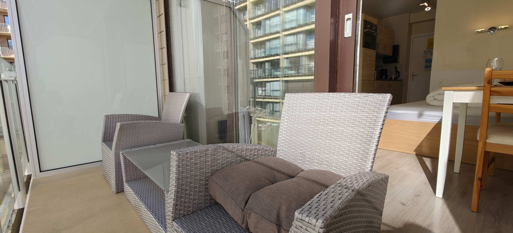 Others 4, Cosy Studio Westende Balcony Pool Beach, West-Vlaanderen