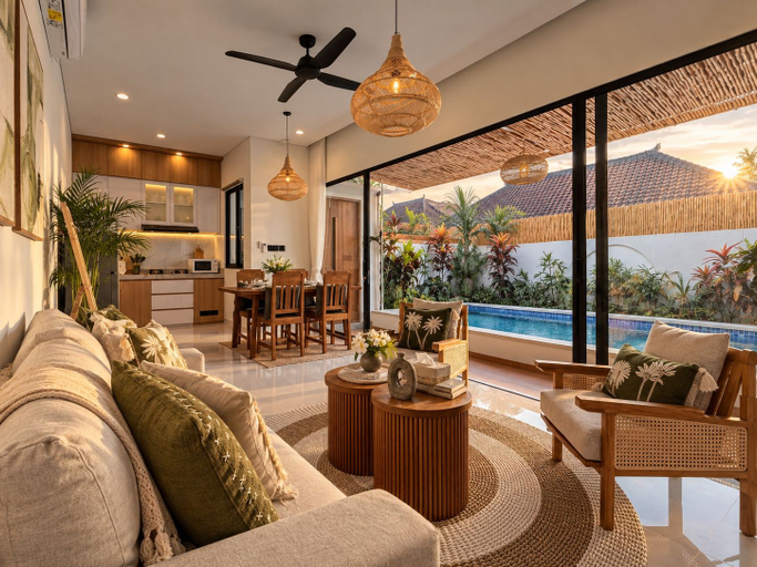 Others 2, Brand-New Pool Villa, Quiet Canggu, Badung