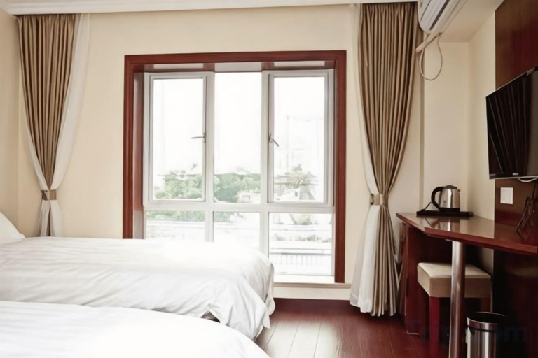 Bedroom, Yanrui Hotel, Shanghai