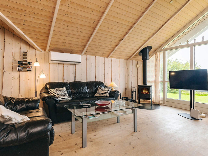 Others 2, 5 Star Holiday Home in Vestervig, Thisted