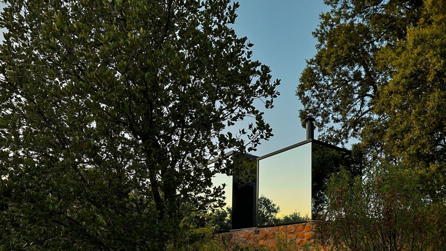 Exterior & Views 2, Cork Valley, Toledo