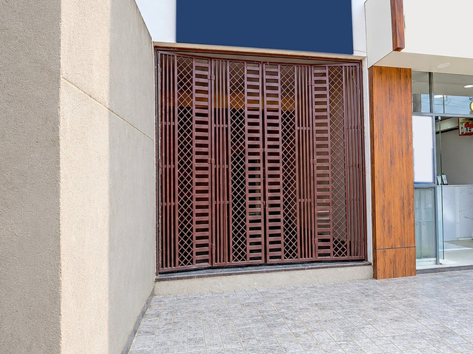 Others 2, Deluxe Room Hotel Khushi in, Khordha