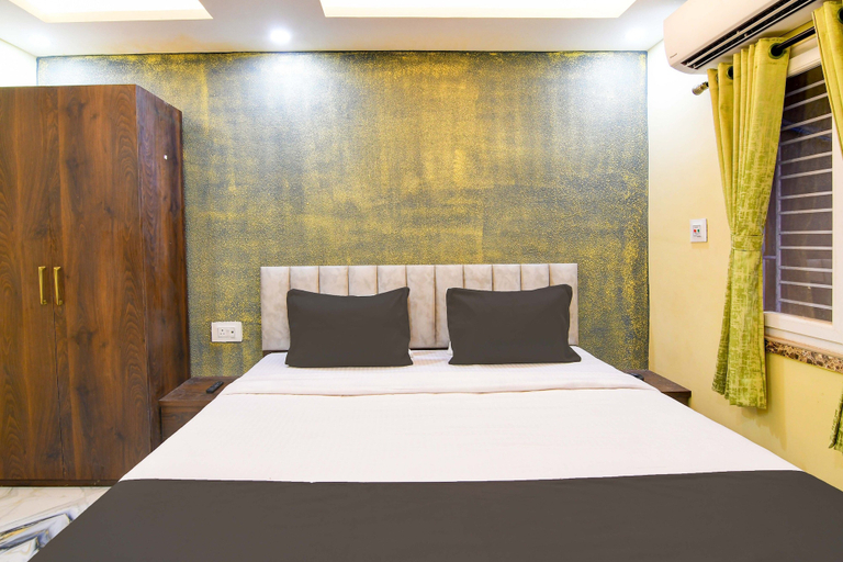 Bedroom 4, Hotel O The Crown, North 24 Parganas