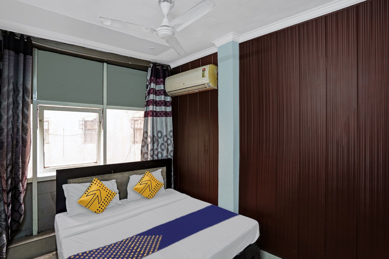 Others 2, Hotel O AK Residency, Gautam Buddha Nagar