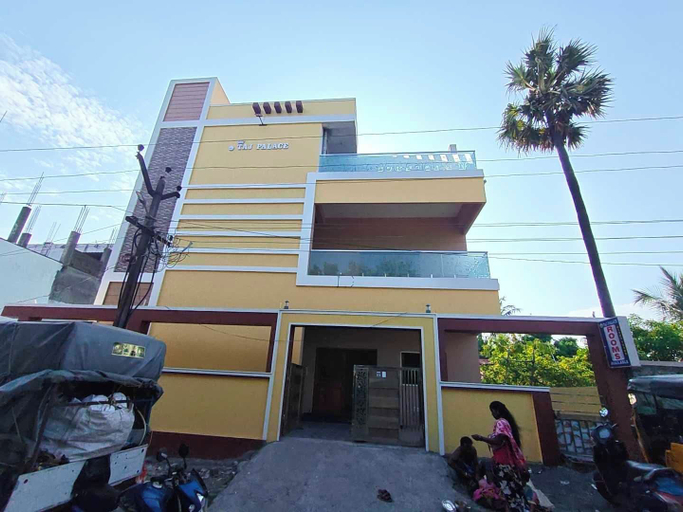 Others 2, Hotel O VKS Palace, Kancheepuram