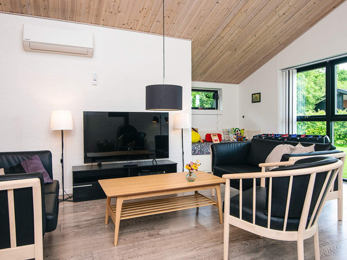 Others 4, 5 Star Holiday Home in Ansager, Varde