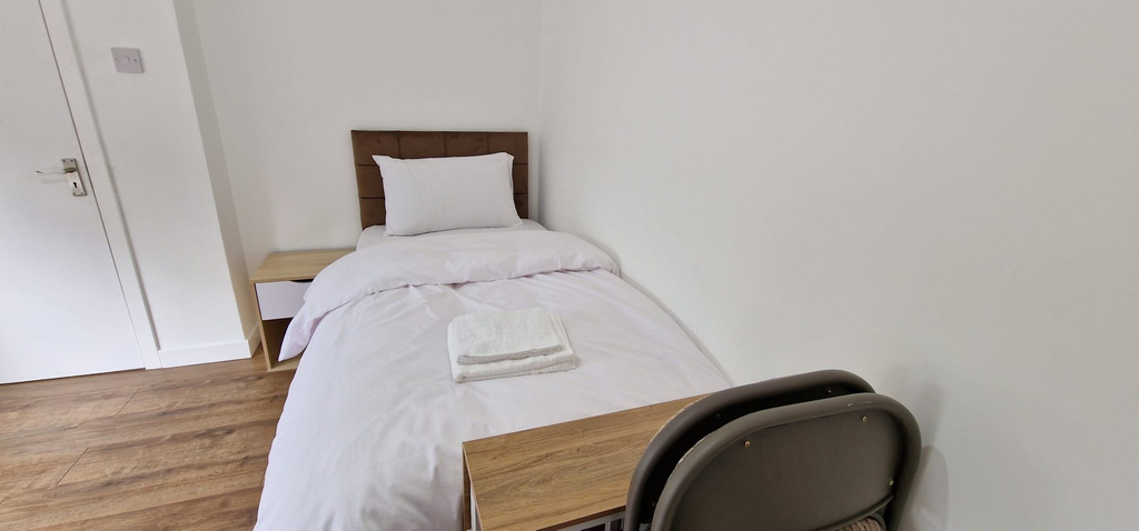 Others 5, The Salford House, Manchester
