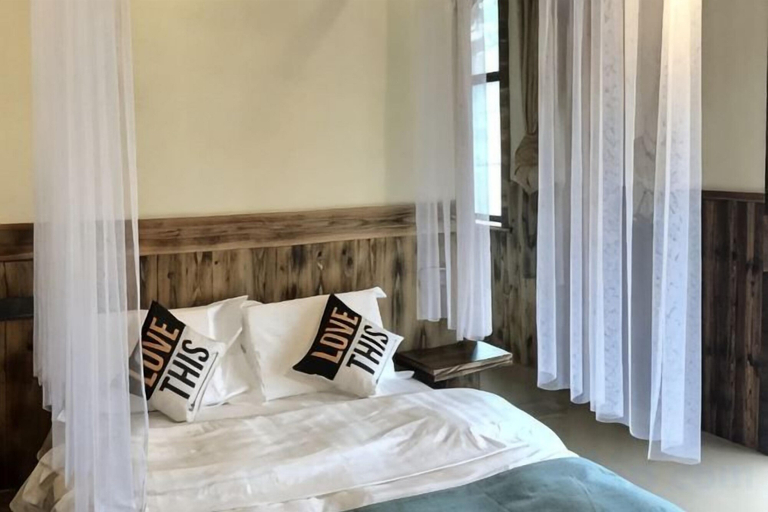 Bedroom 1, Qingdeng Mountain House (Lin'an Baima cliff scenic spot store), Hangzhou