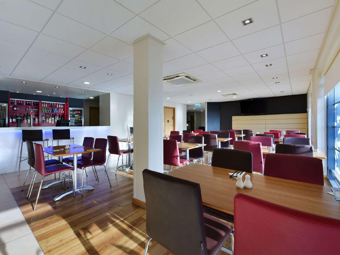 Food & Drinks 4, Travelodge Blackpool South Promenade, Blackpool