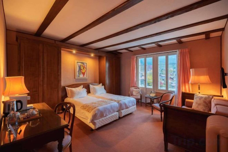 Bedroom 1, Hotel Regina, Interlaken