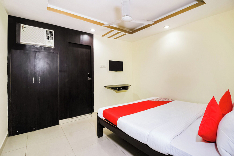 Others 4, Hotel O Mayur, Murshidabad