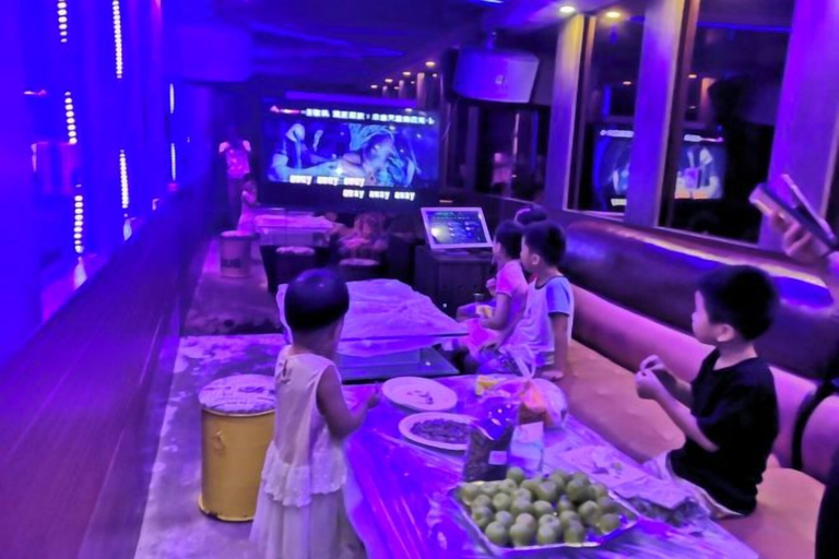 Food & Drinks 5, Seaside Inn, Shenzhen