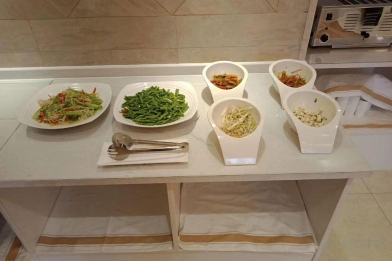 Food & Drinks 5, Vienna Hotel (Chengdou Dufu Thatched Cottage Jinsha Site), Chengdu