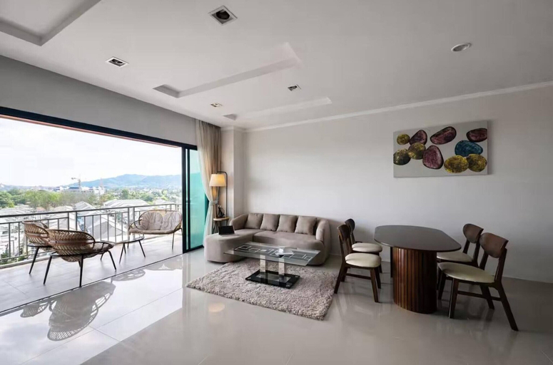 Others 5, Chalong Miracle Lakeview 4021, Phuket Island