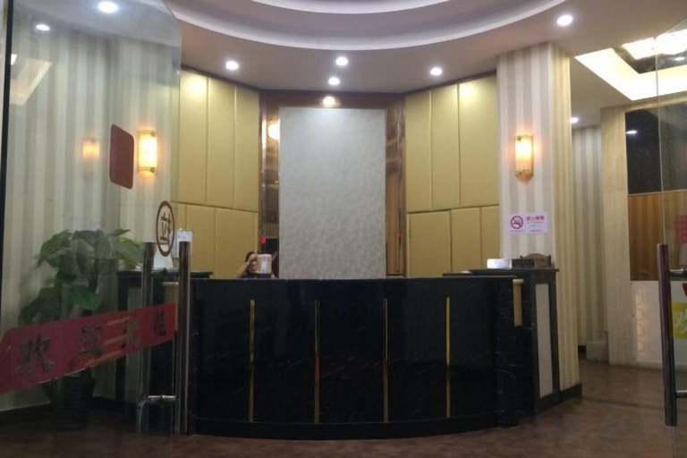 Others, Fengxing Hostel, Shanghai