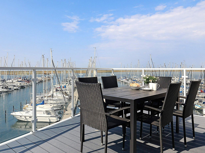 Food & Drinks, 5 Star Holiday Home in Wendtorf, Plön