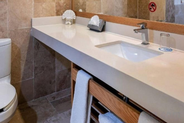 Bathroom 5, Viva Azteca by Wyndham, A Trademark  Resort, Cozumel
