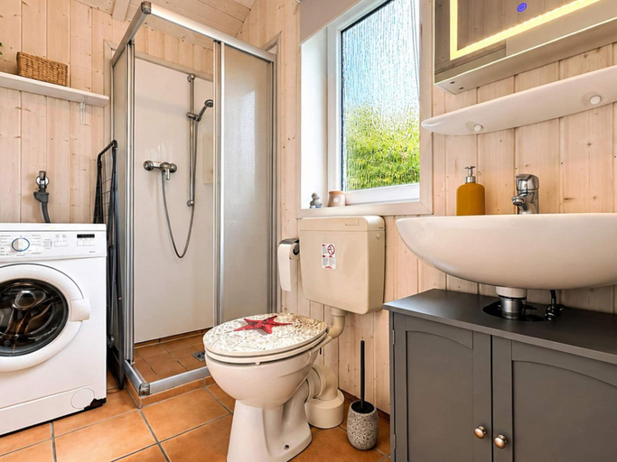 Bathroom 3, Holiday Home in Grömmitz, Ostholstein