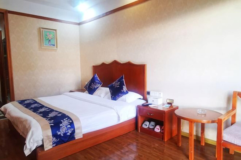 Bedroom 3, Jingshiji Express Hotel, Xishuangbanna Dai