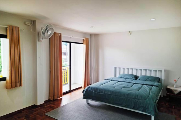 Bedroom 1, Follow Yellow House, Muang Chiang Mai