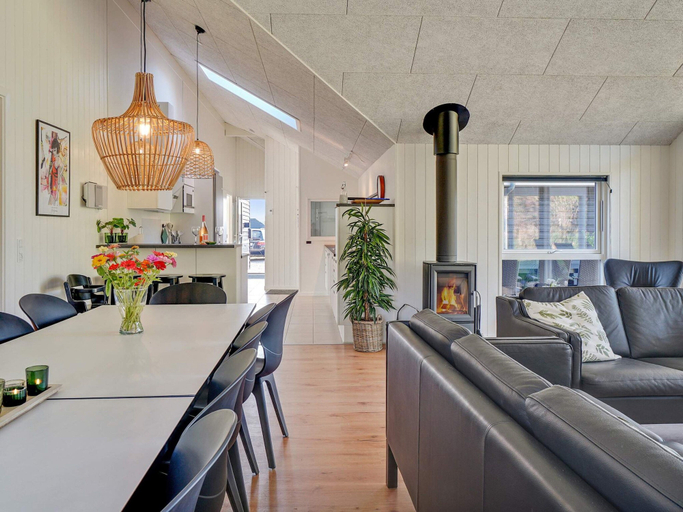 Others 4, Holiday Home in Vejby, Gribskov