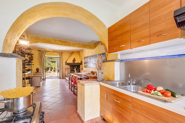 Others 4, Teranga in Chianti - Parking & Garden 3 BR, Florence