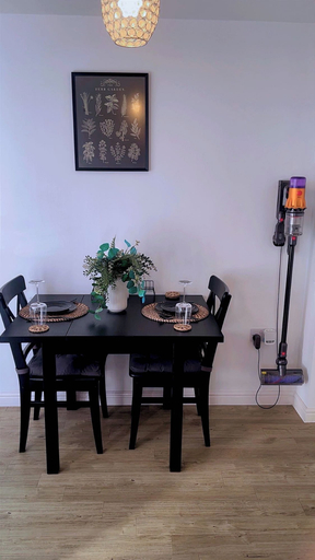 Others 5, House - Stay4 - Parking - Garden - Transport Links, Kent