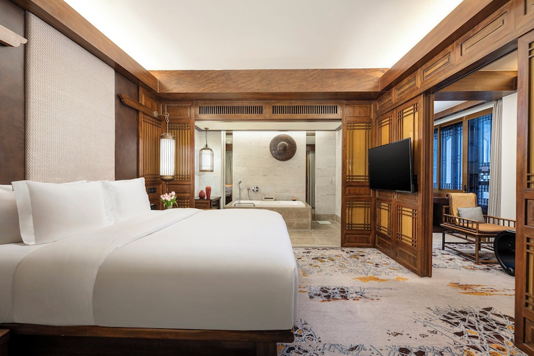 Bedroom 3, InterContinental Lijiang Ancient Town Resort By IHG, Lijiang