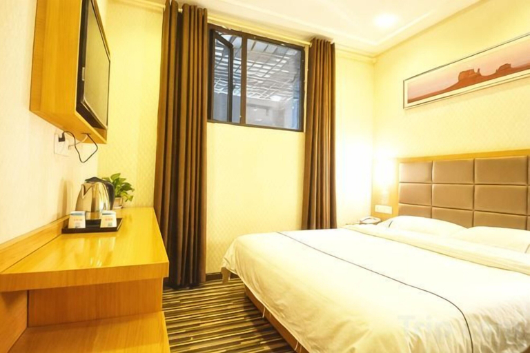 Bedroom 3, Kaiyue Hotel (Wuhan Vanke Emerald Binjiang), Wuhan