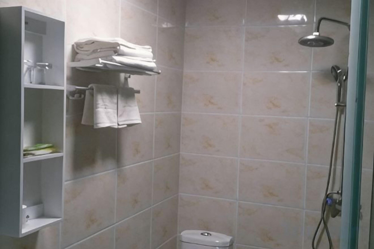Bathroom, Wusheng Chengbei Business Hotel, Guang'an