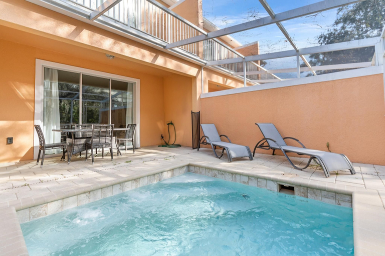 Others 1, 3BR Townhome w/ Private Pool Near Disney, Lake