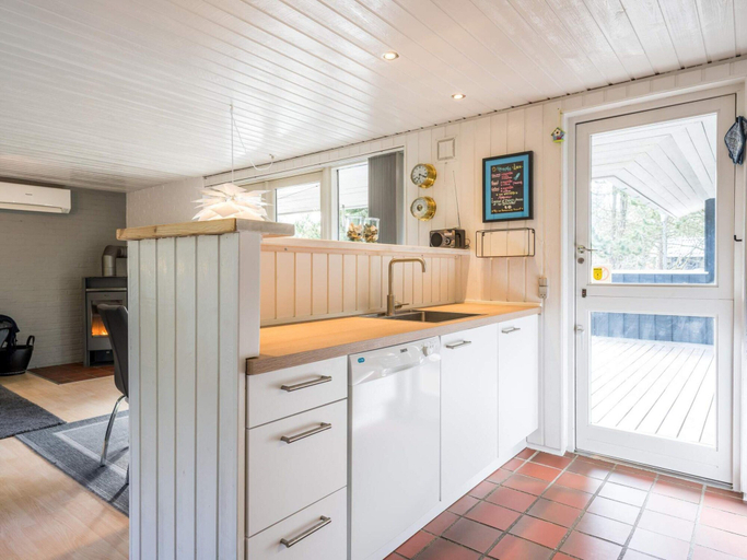 Others 3, 4 Star Holiday Home in Norre Nebel, Varde