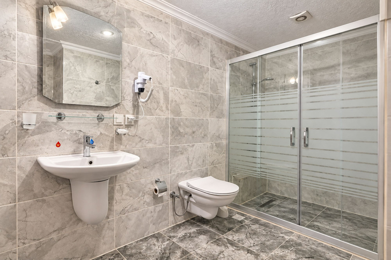 Bathroom 5, Balcova Thermal Hotel, Balçova