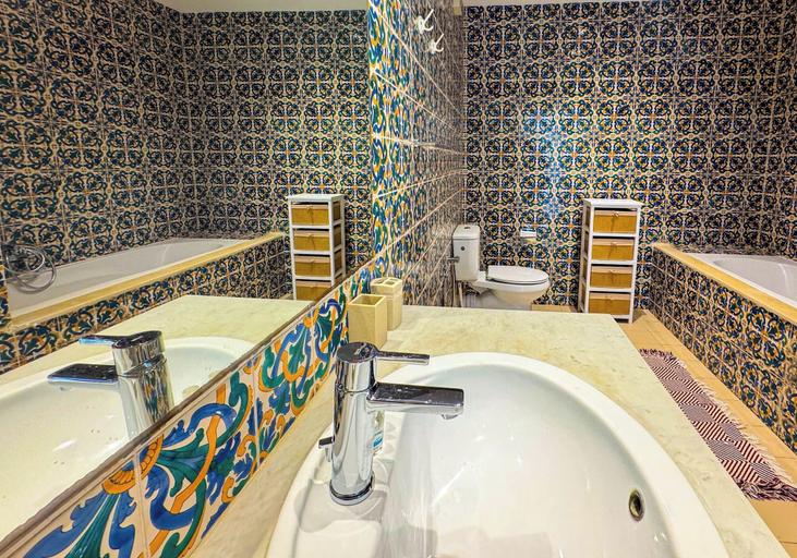 Others 4, Coste 2BR Terrace Central Sidi Bou Said, Carthage