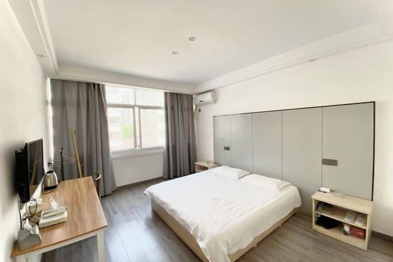 Bedroom 3, Linhai Sheri King Hotel, Taizhou