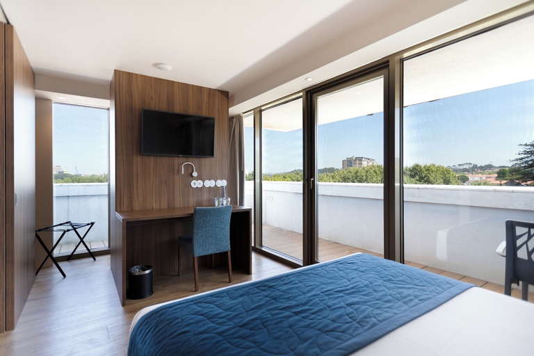 Bedroom 2, Sea Porto Hotel, Matosinhos
