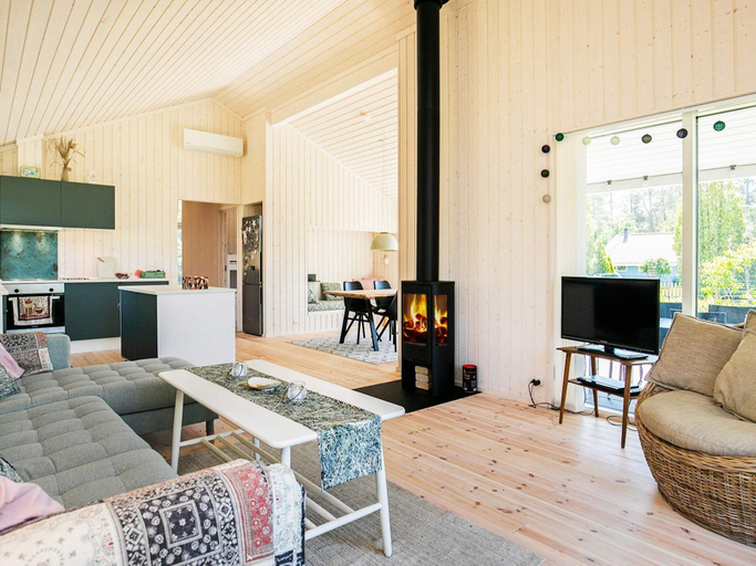 Others 2, 5 Star Holiday Home in Hals, Aalborg